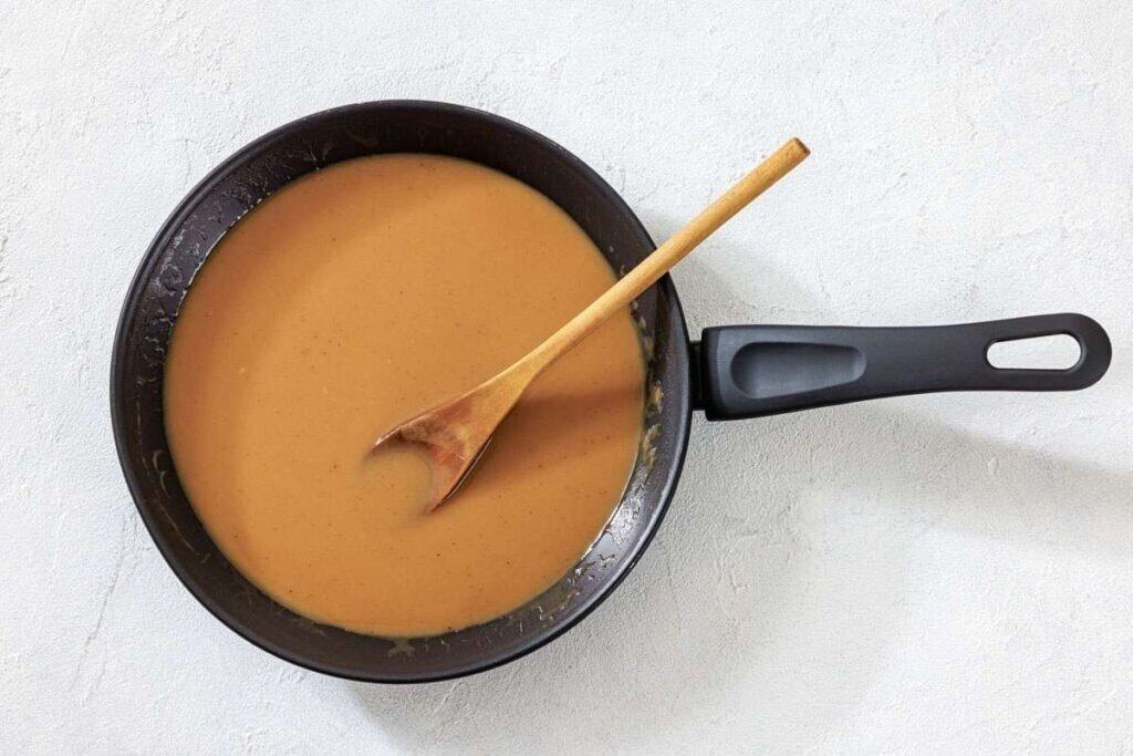 Serve the gravy over the meatballs while hot.